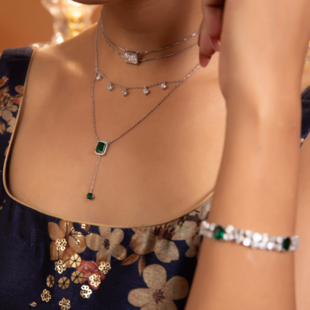 A paired emerald  Necklace